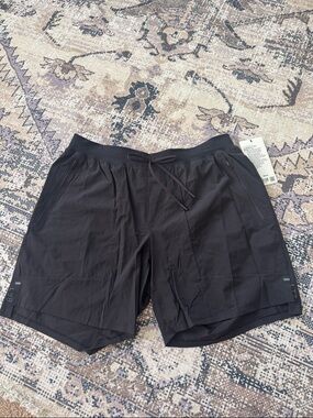 Lululemon 7” shorts
